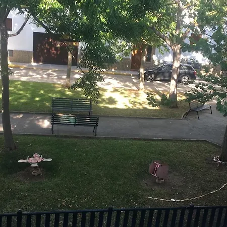 宾馆 Saturno 1 科尼尔-德拉弗龙特拉